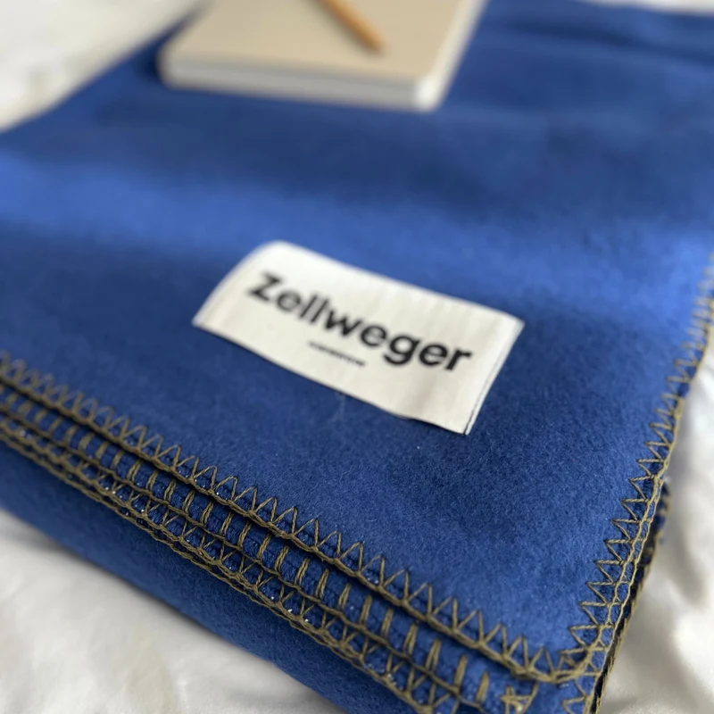 Zellweger Warmwear Kuscheldecke "The Blanket"
