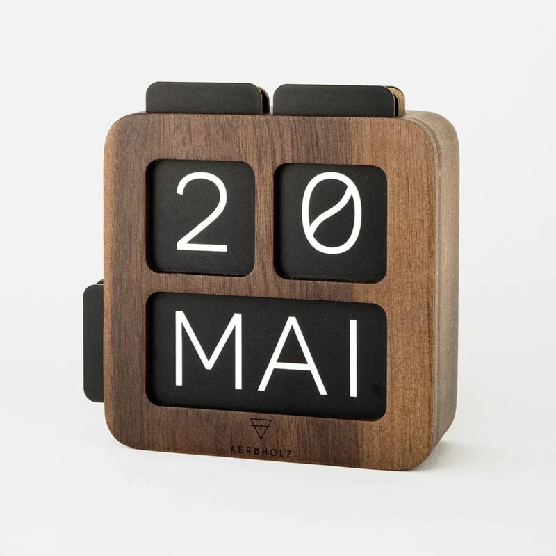 KERBHOLZ Tischkalender aus Massivholz "EWIKK"