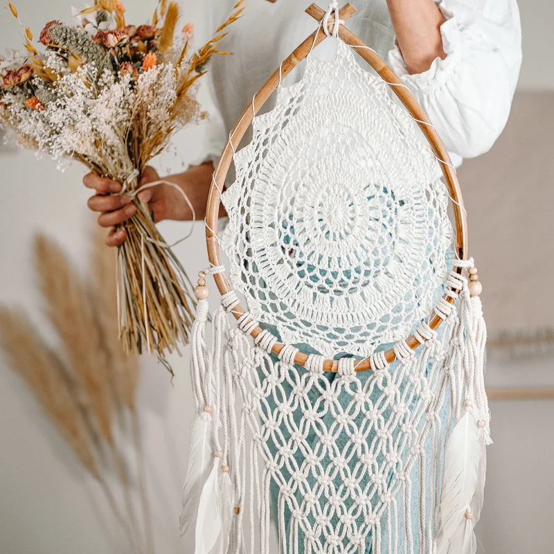 MANIPI Großer Boho Traumfänger mit Holzring "YOKI"