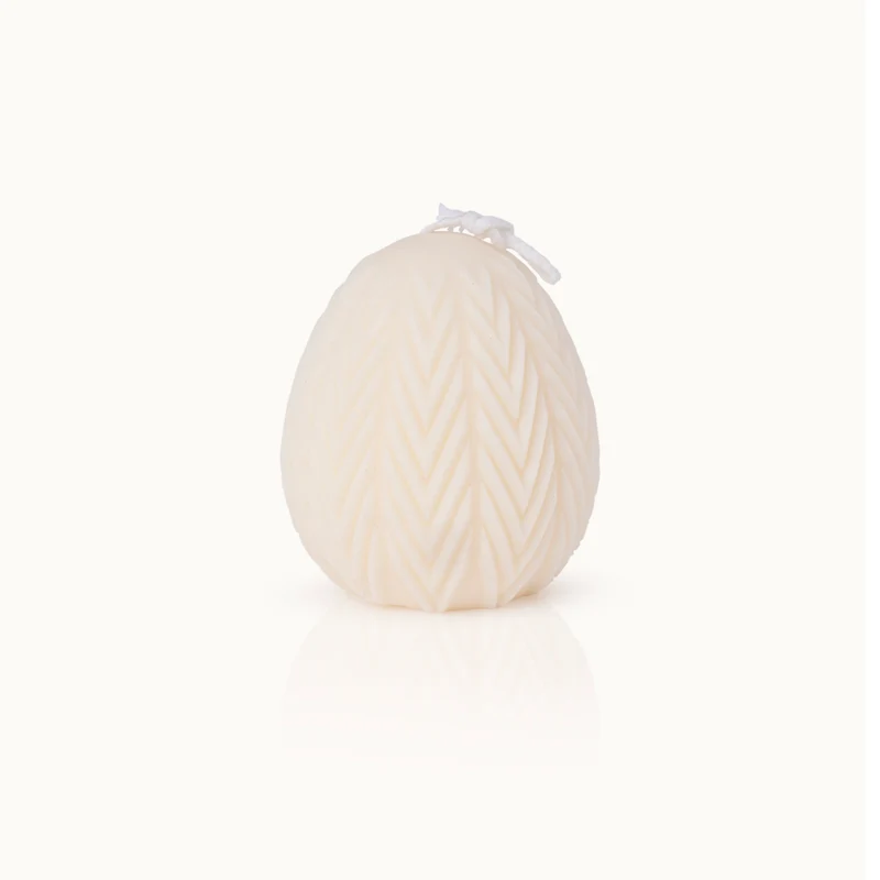 by Vivi Kerze "The Egg"