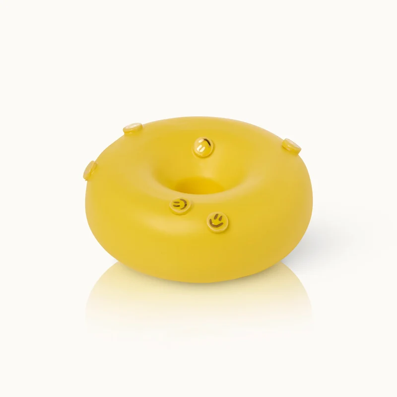 by Vivi Kerzenständer "Donut Smiley"