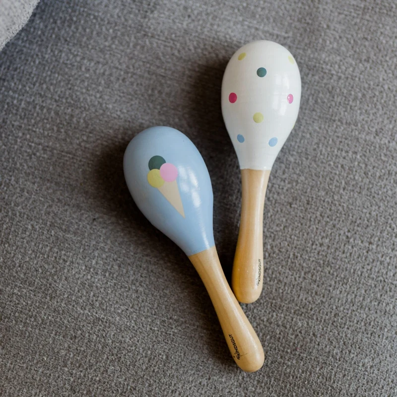Kindsgut Rasseln "Eis und Punkte"